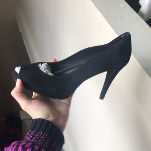Black suede stiletto/platform/pumps